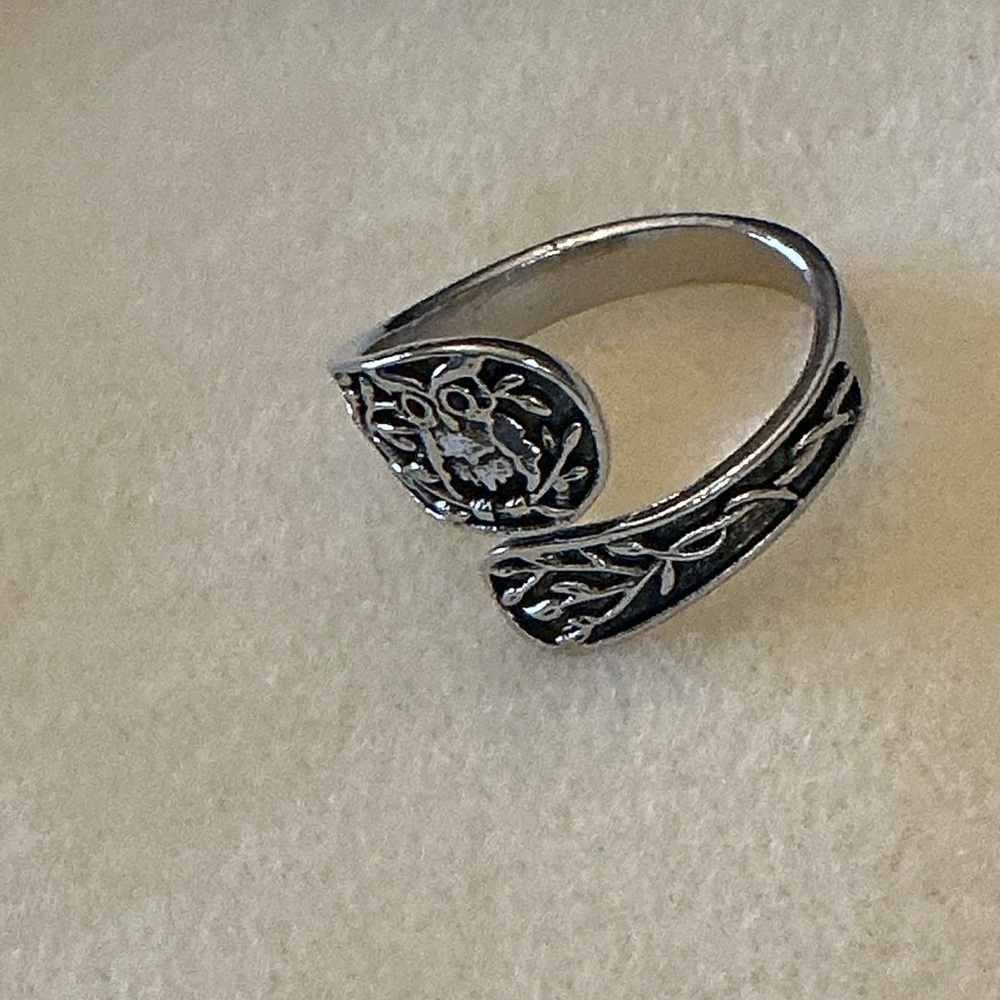 Owl Design Adjustable Ring - Picture 2 of 2